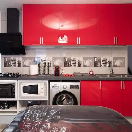 Student And Tourist Flats